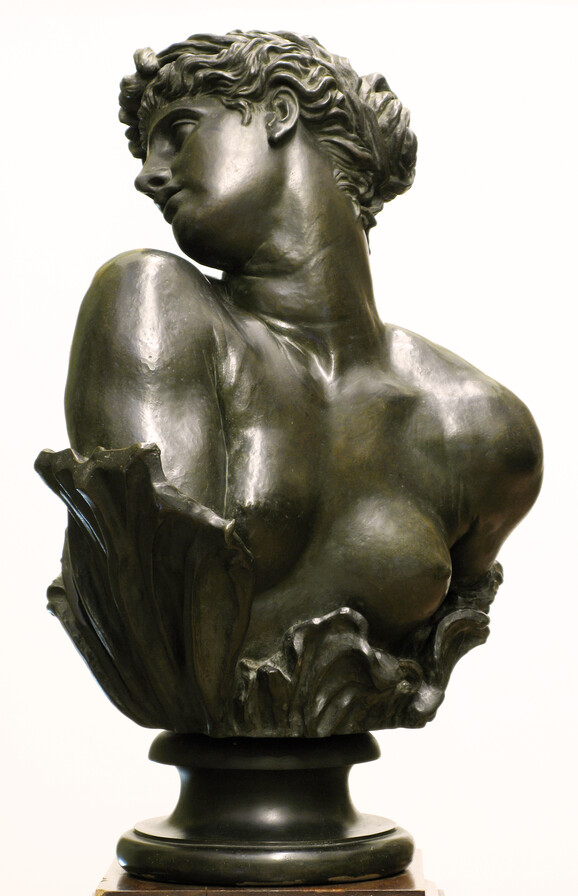 Bronze bust of women