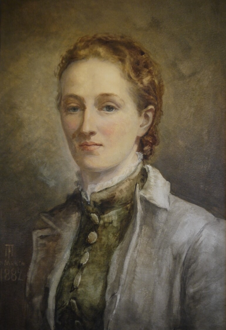 A watercolour image of women with her hair tied back